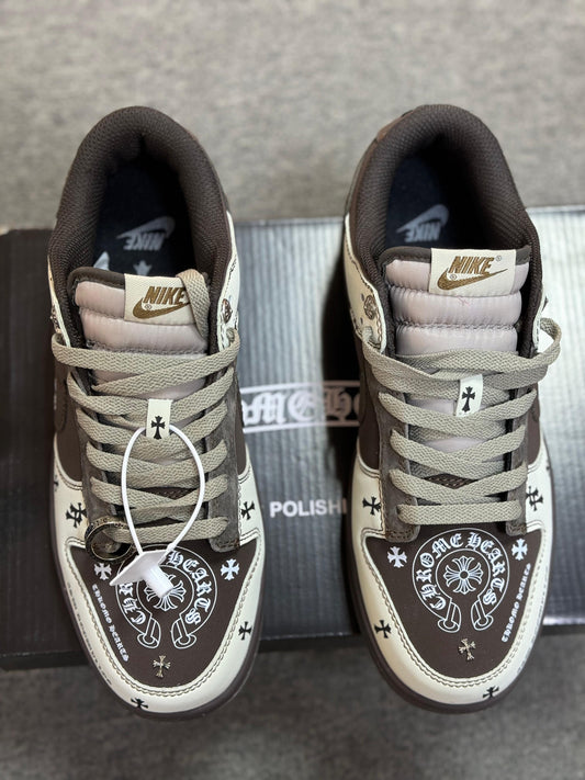 SB Dunk Low Chrome Heart
