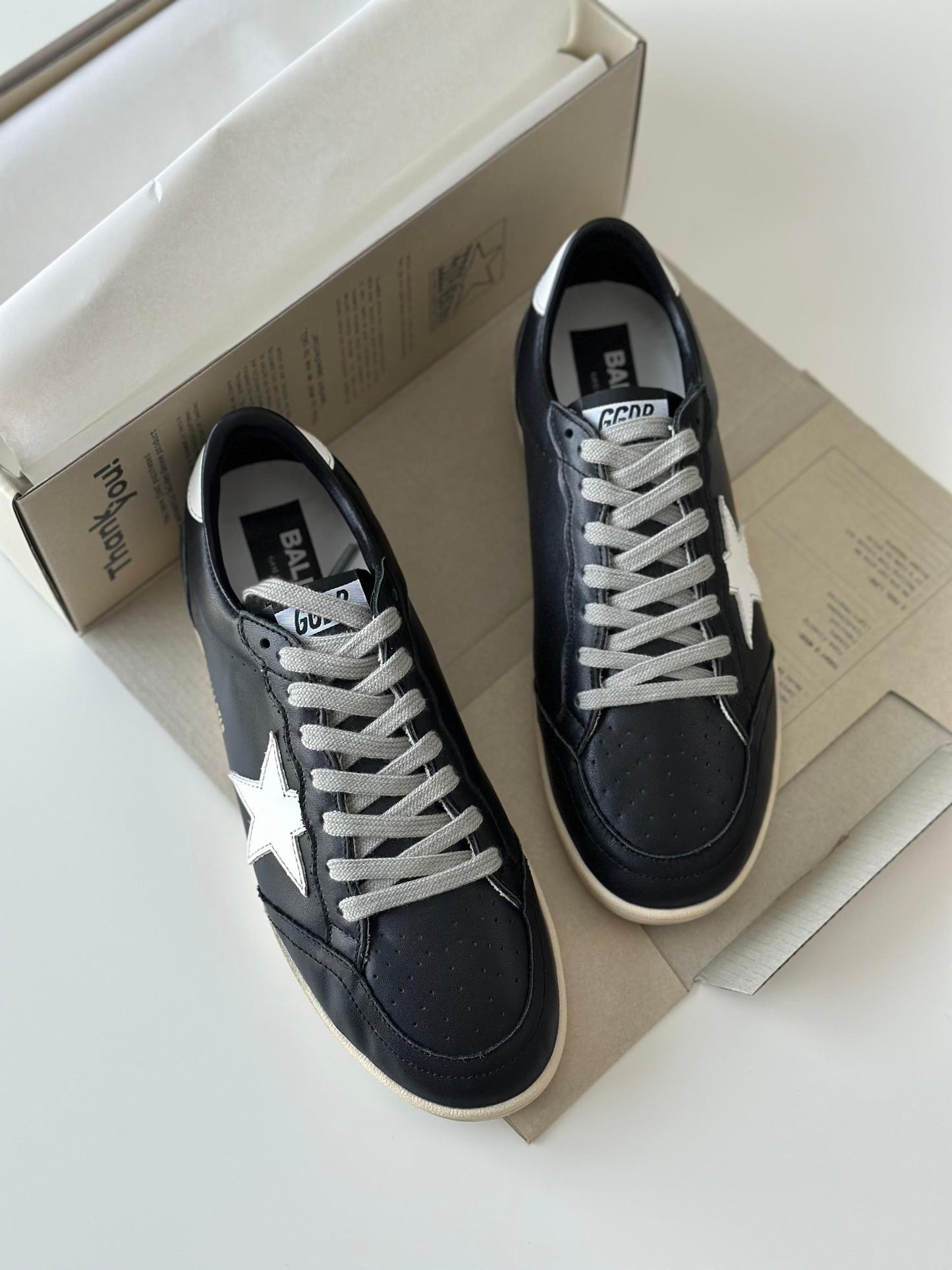 Golden Goose Sneakers