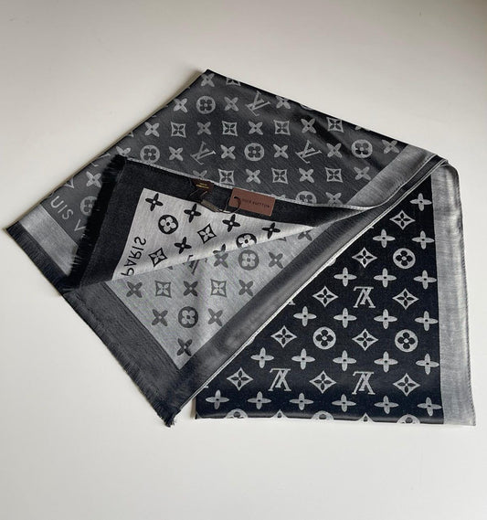 Louis Vuitton scarf