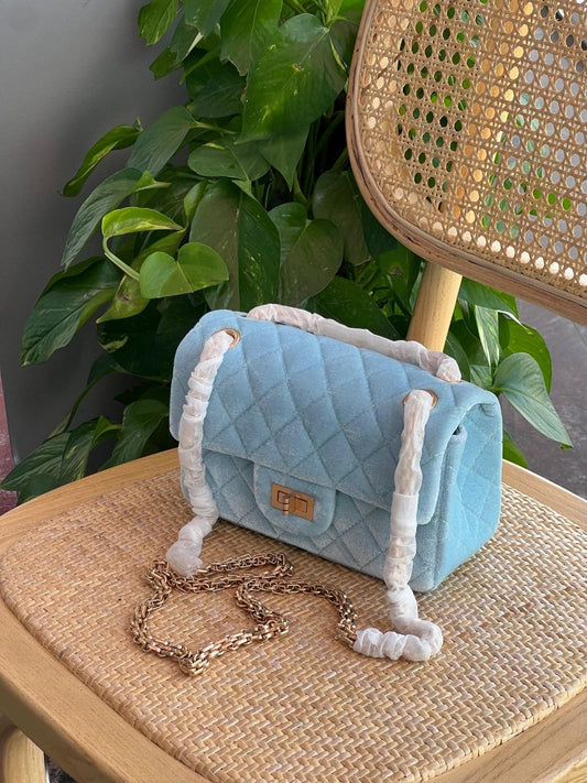 Chanel Sling Bag (Vip)