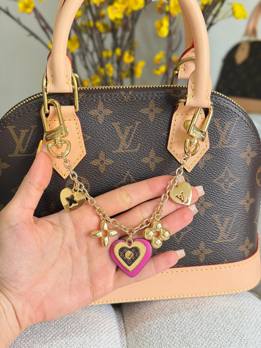 Louis Vuitton Hand Bag (Vip)