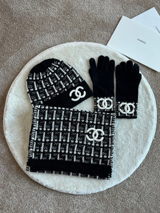 Chanel Set(scarf-Beanie-gloves)