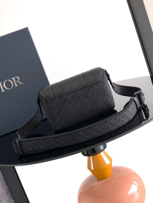 Dior Messenger Bag (Vip)