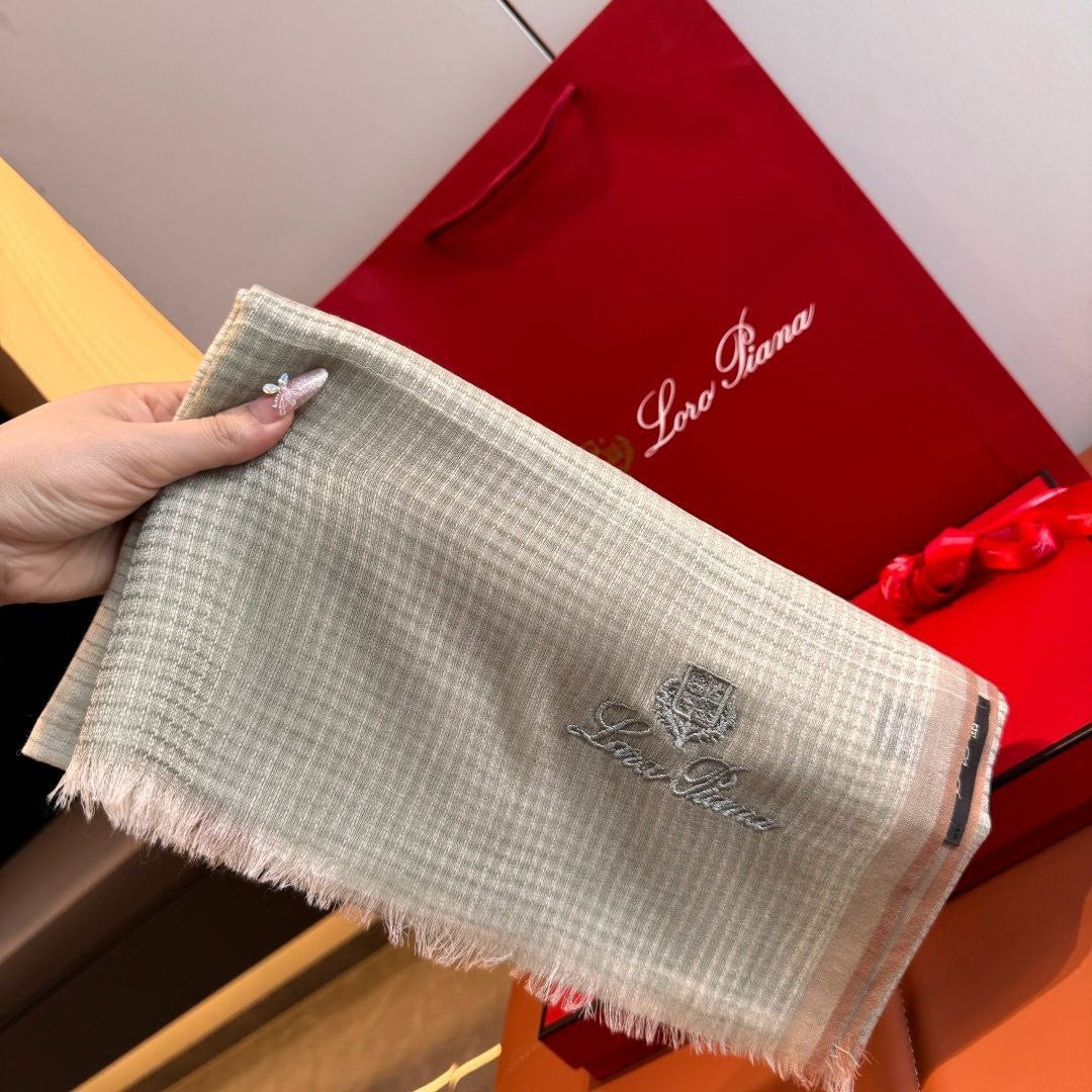 Loro Piana Scarf