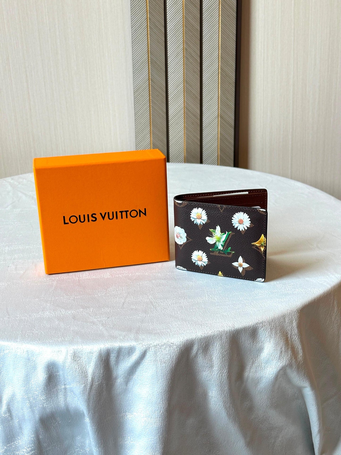 Louis Vuitton Wallet 5 Model(VIP Quality)
