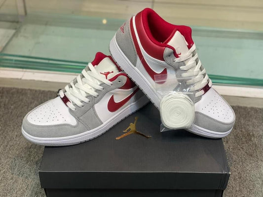 Jordan 1 Low light smoke gray