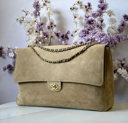 Chanel Sling Bag (Vip)