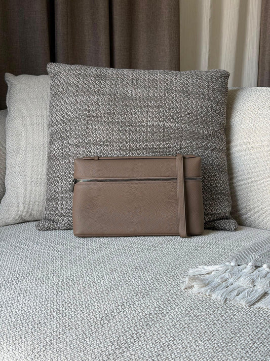 Loro Piana Pouch (VIP Quality)