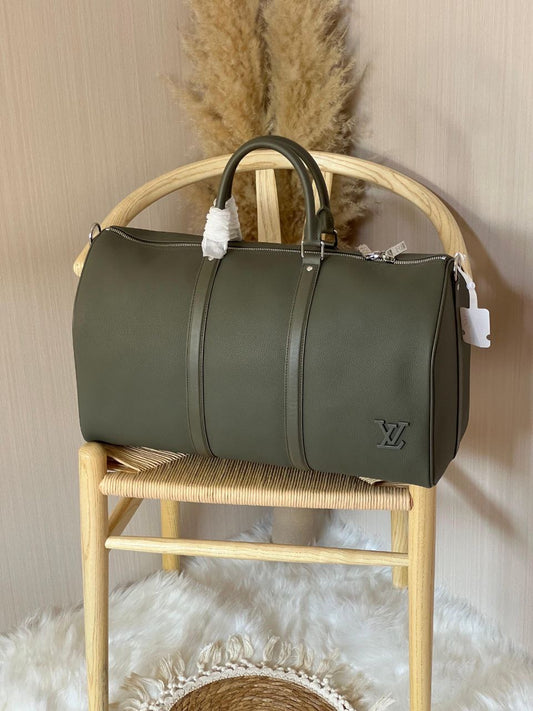 Louis Vuitton Travel Bag (Vip)