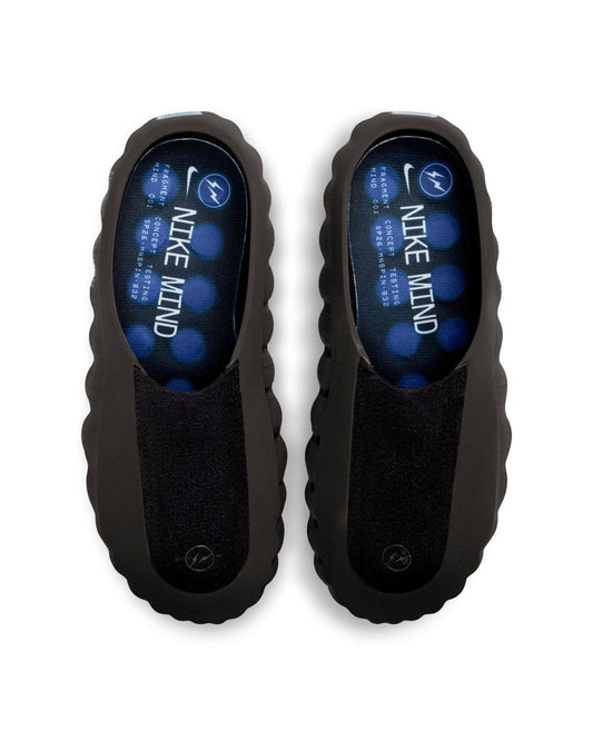 Nike Mind 001