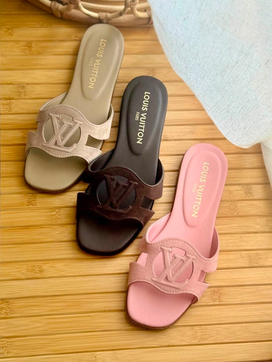 Louis Vuitton Slippers