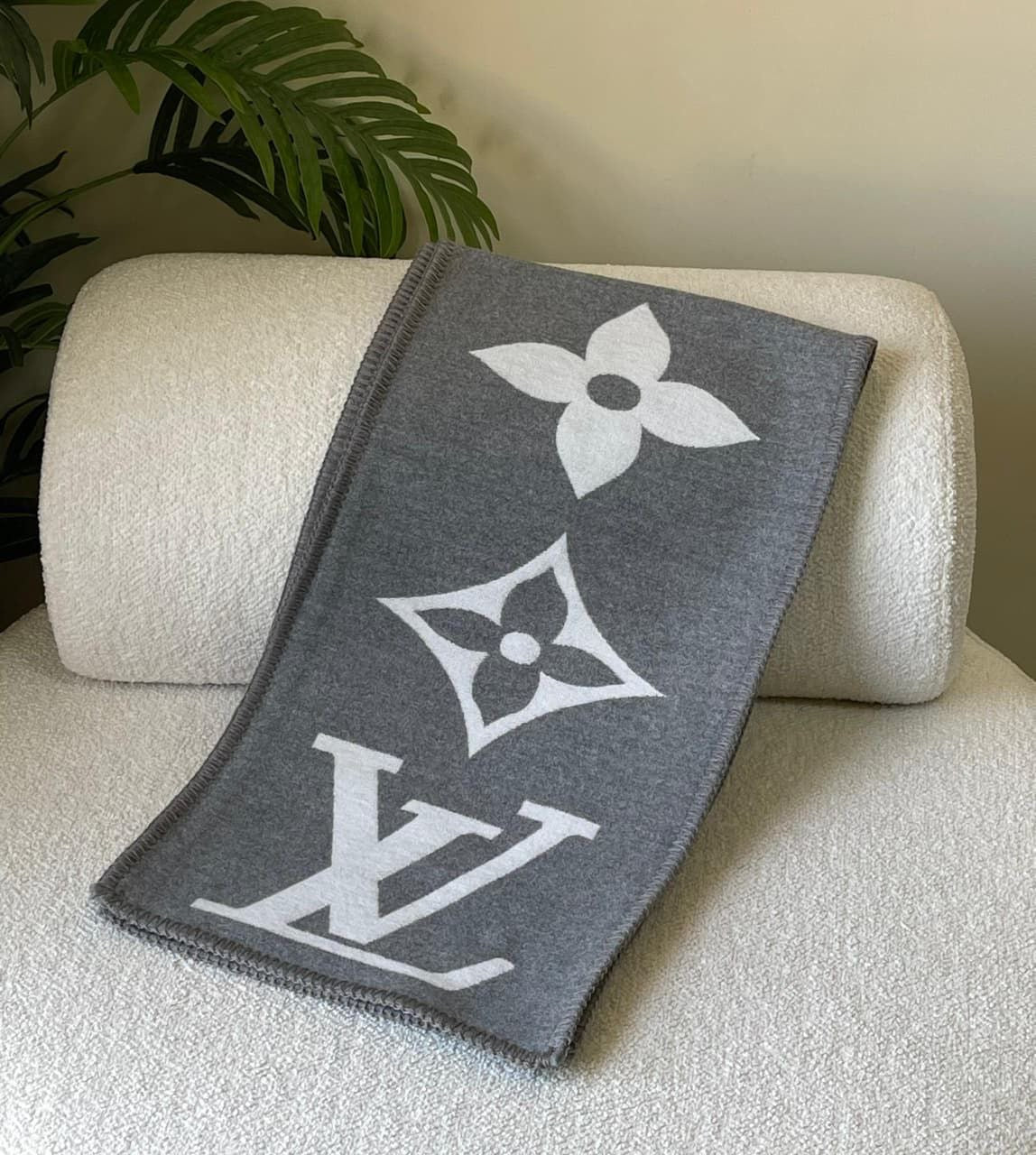 Louis Vuitton Scarf