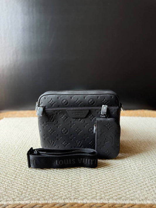 Louis Vuitton Messenger Bag (VIP Quality)