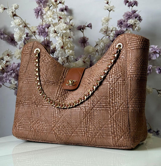 Chanel Shoulder Bag (VIP Quality)