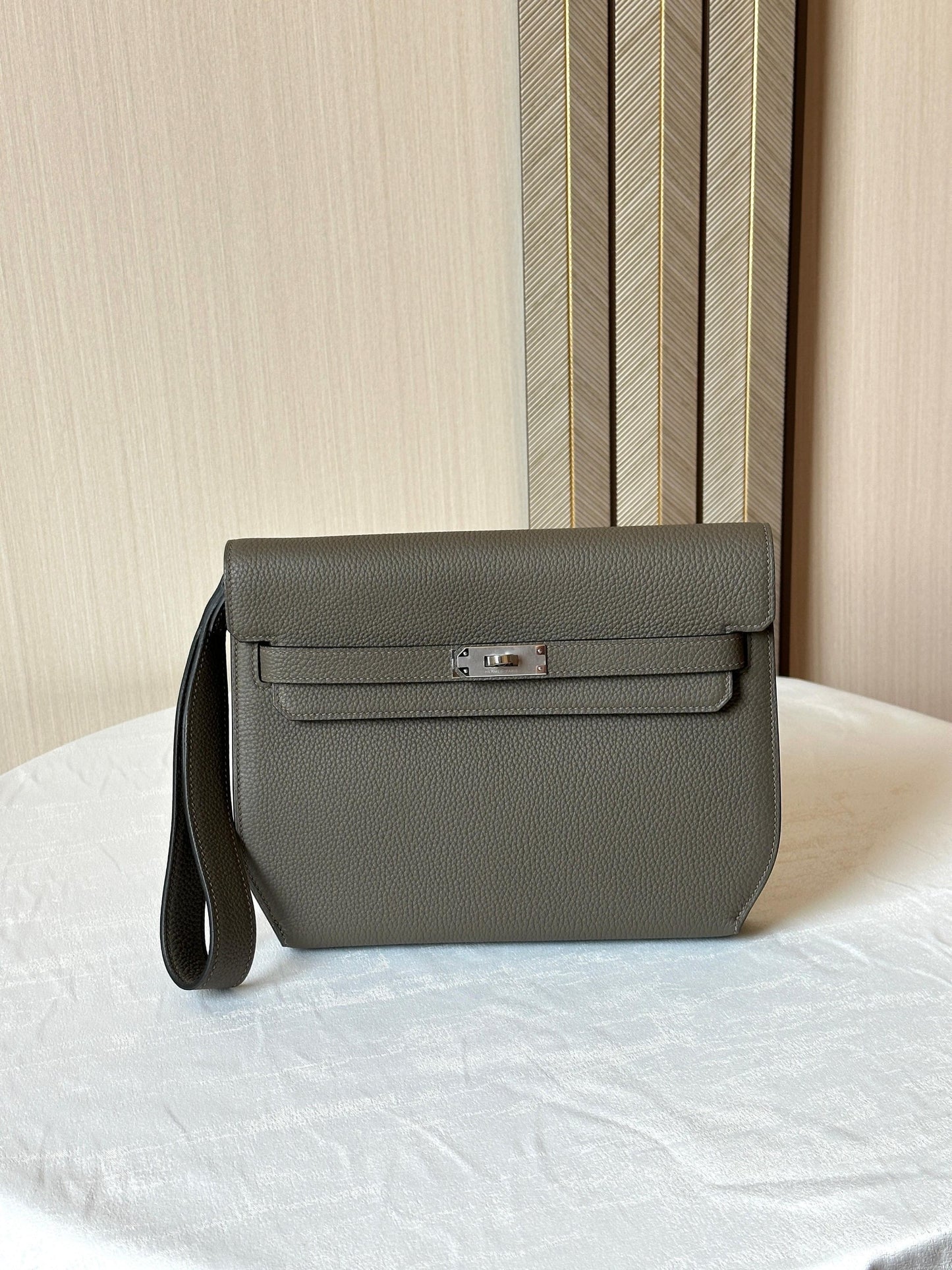 Hermes Clutch (VIP Quality)