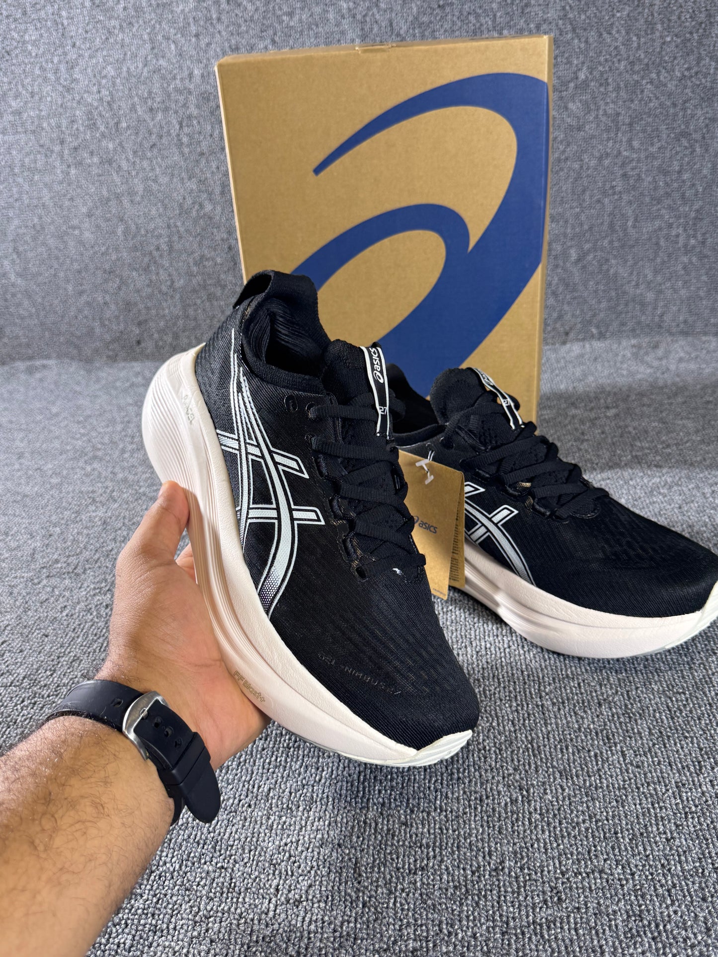 ASICS Gel Nimbus 27
