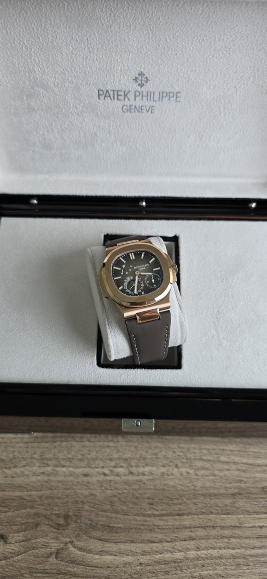 Patek philippe 5712 premium quality men's watch Super Cloned