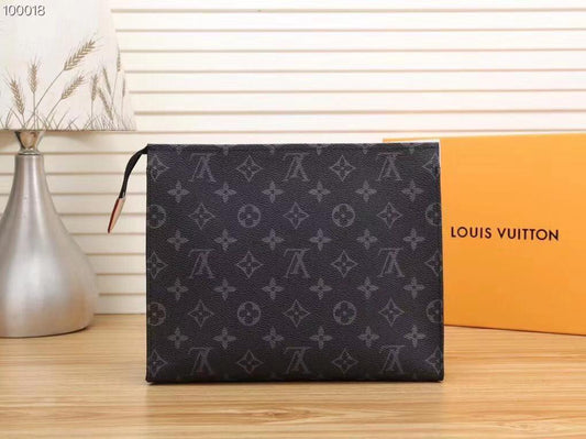 Louis Vuitton Clutch