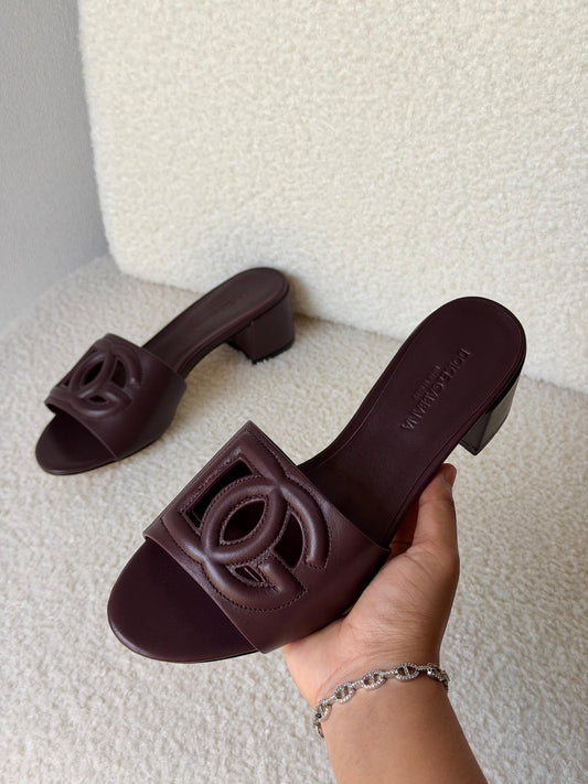 Dolce & Gabbana Heels - Burgundy