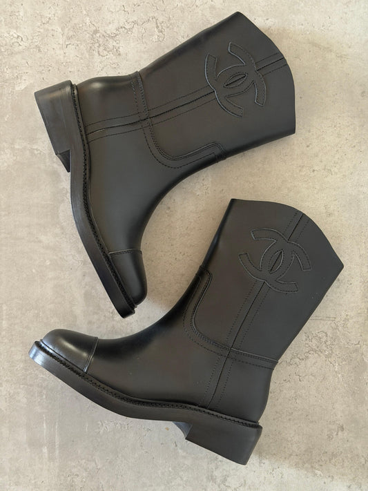 Chanel Boots - Black