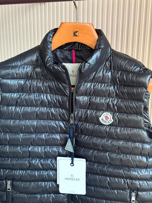 Alo Vest -