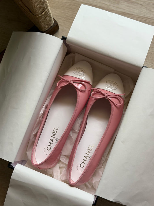 Chanel Ballerina - Pink & White