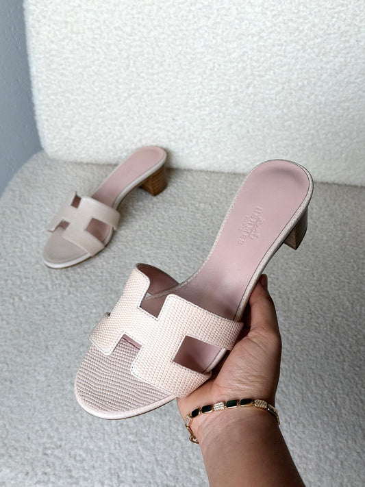 Hermès Heels - Beige