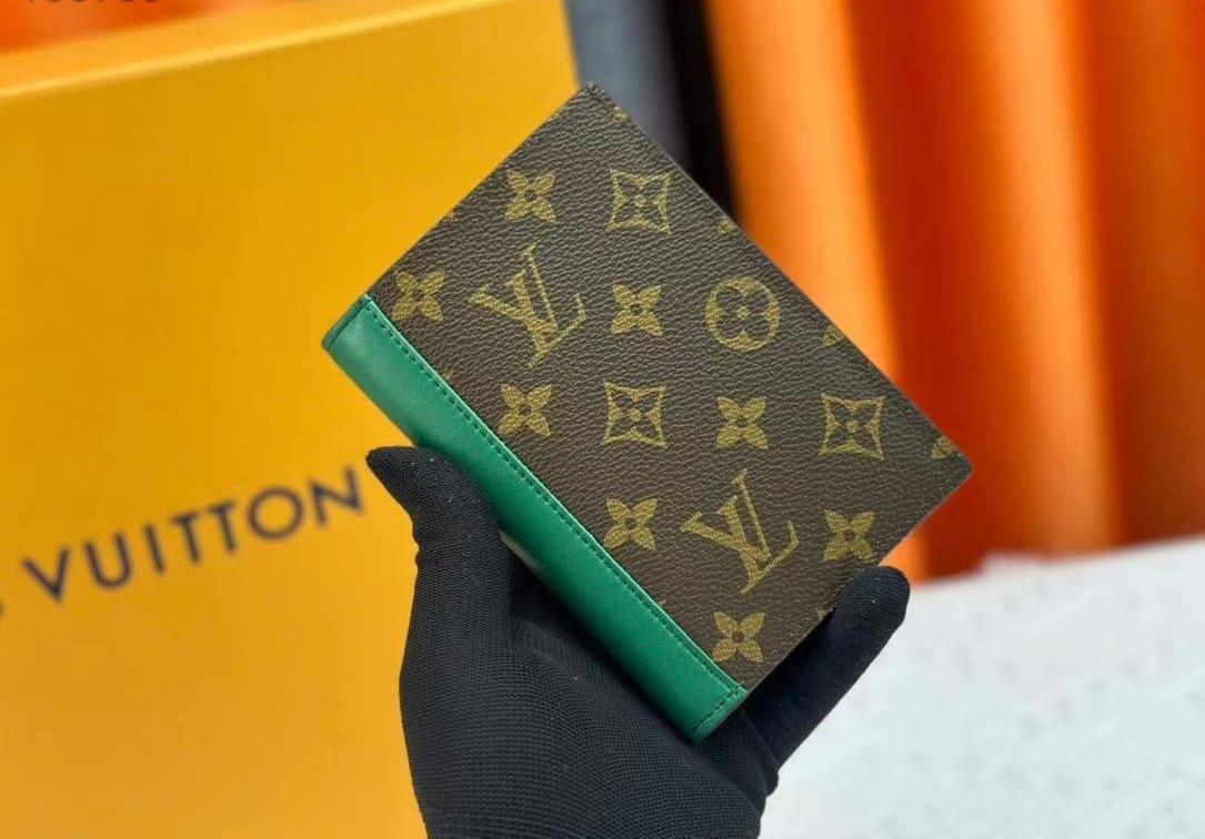 Louis Vuitton Small Wallets 6 colors