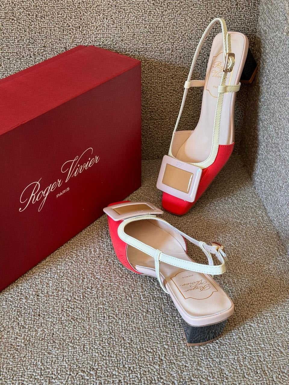 Roger Viver Heels