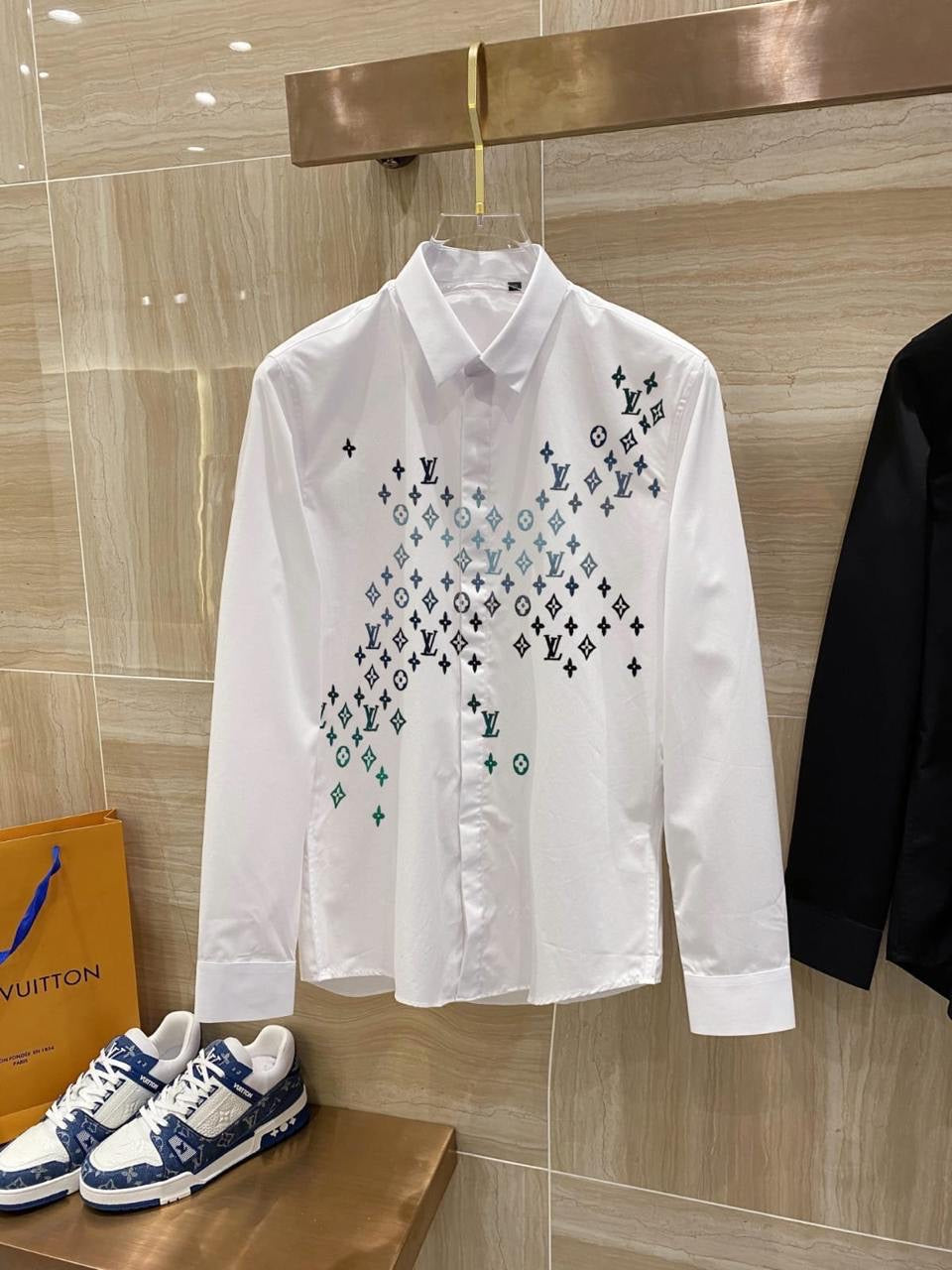 Louis Vuitton Shirt 2 colors