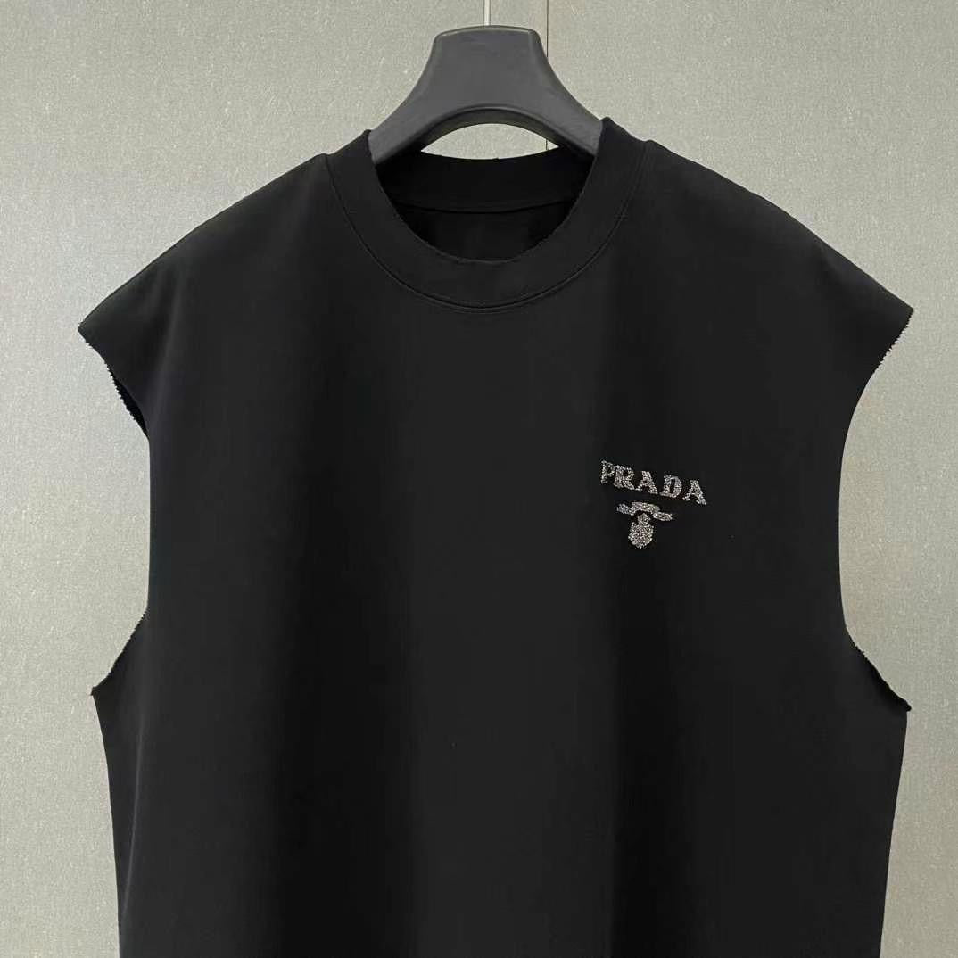 Prada T-Shirt