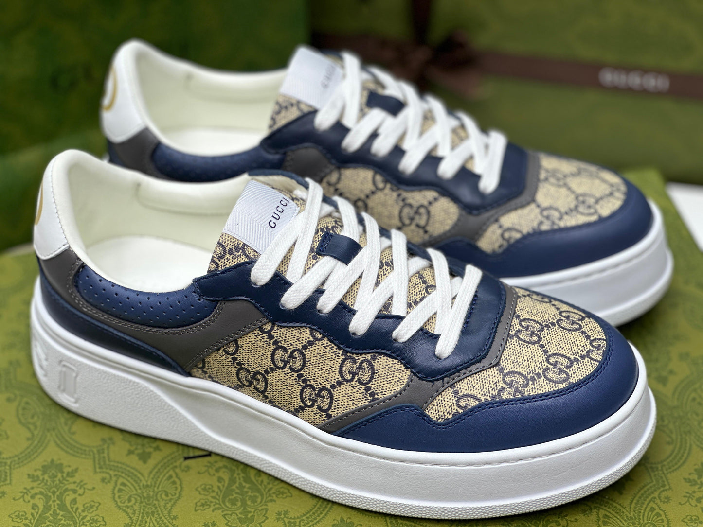 GUCCI Shoes