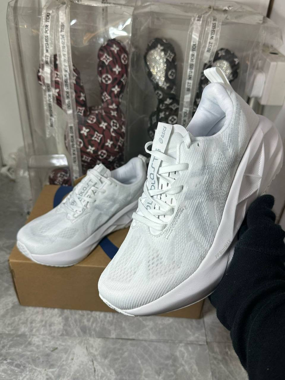 ASICS Sneakers