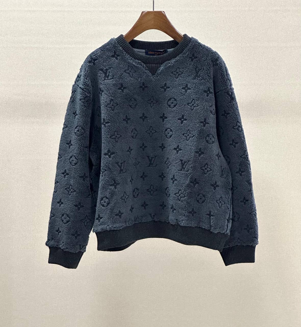 Louis Vuitton Sweaters