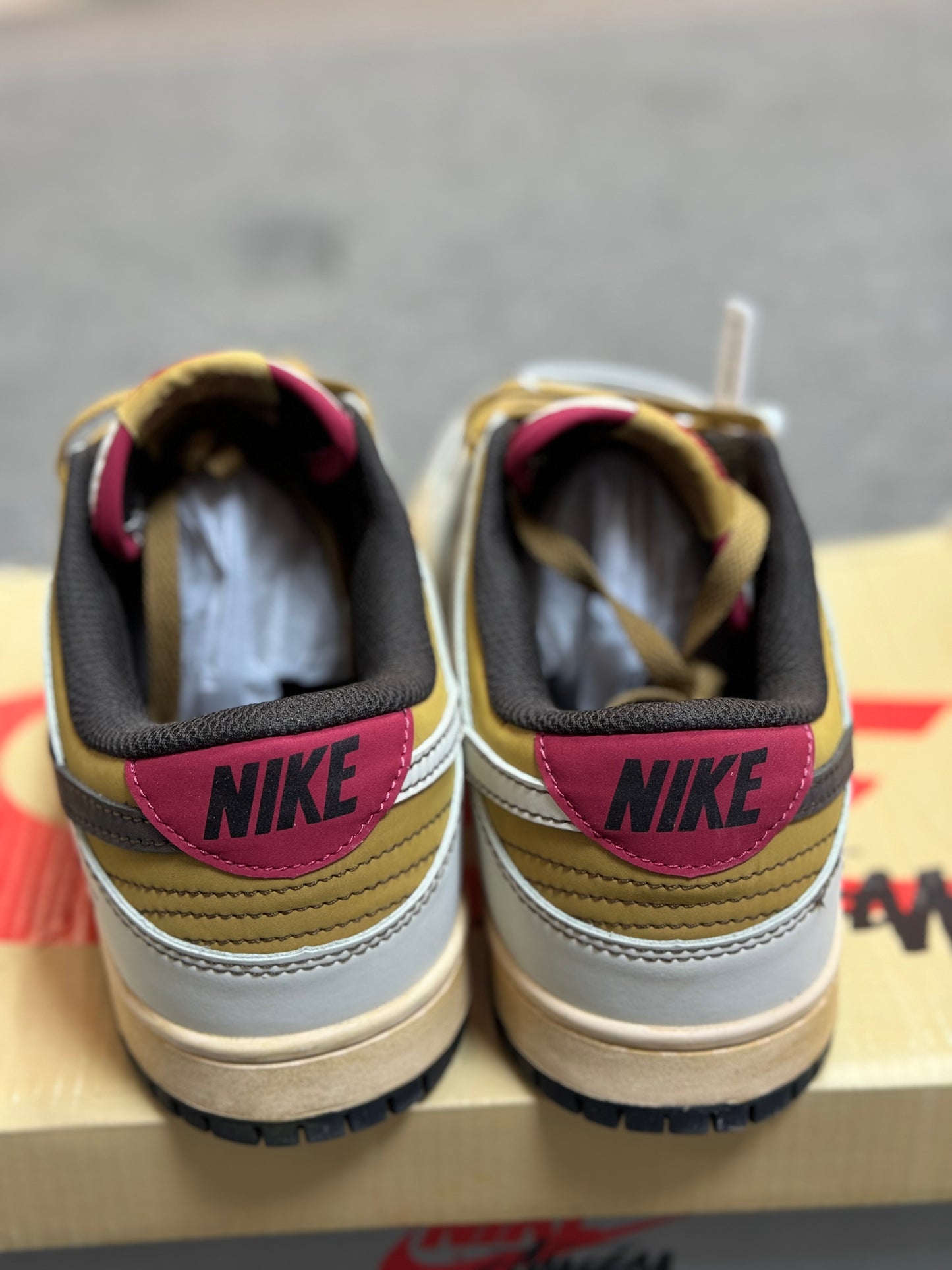 SB Dunk X Stussy