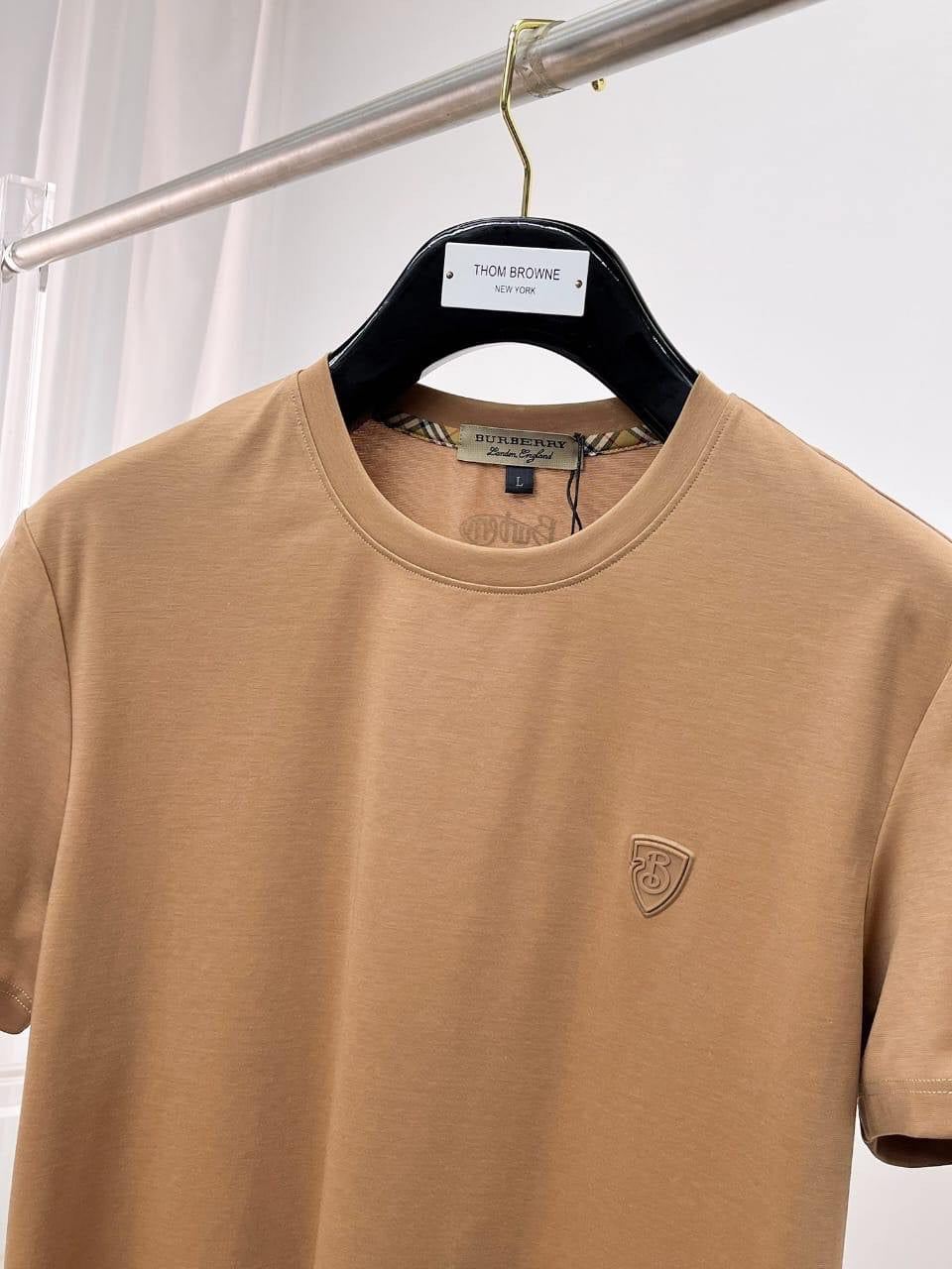 Burberry T-Shirt