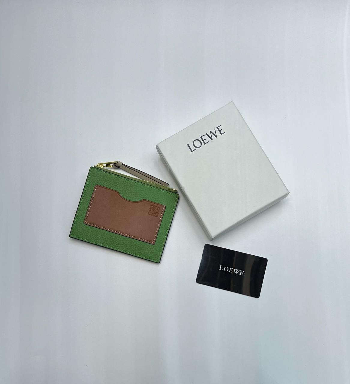 Loewe CardHolder