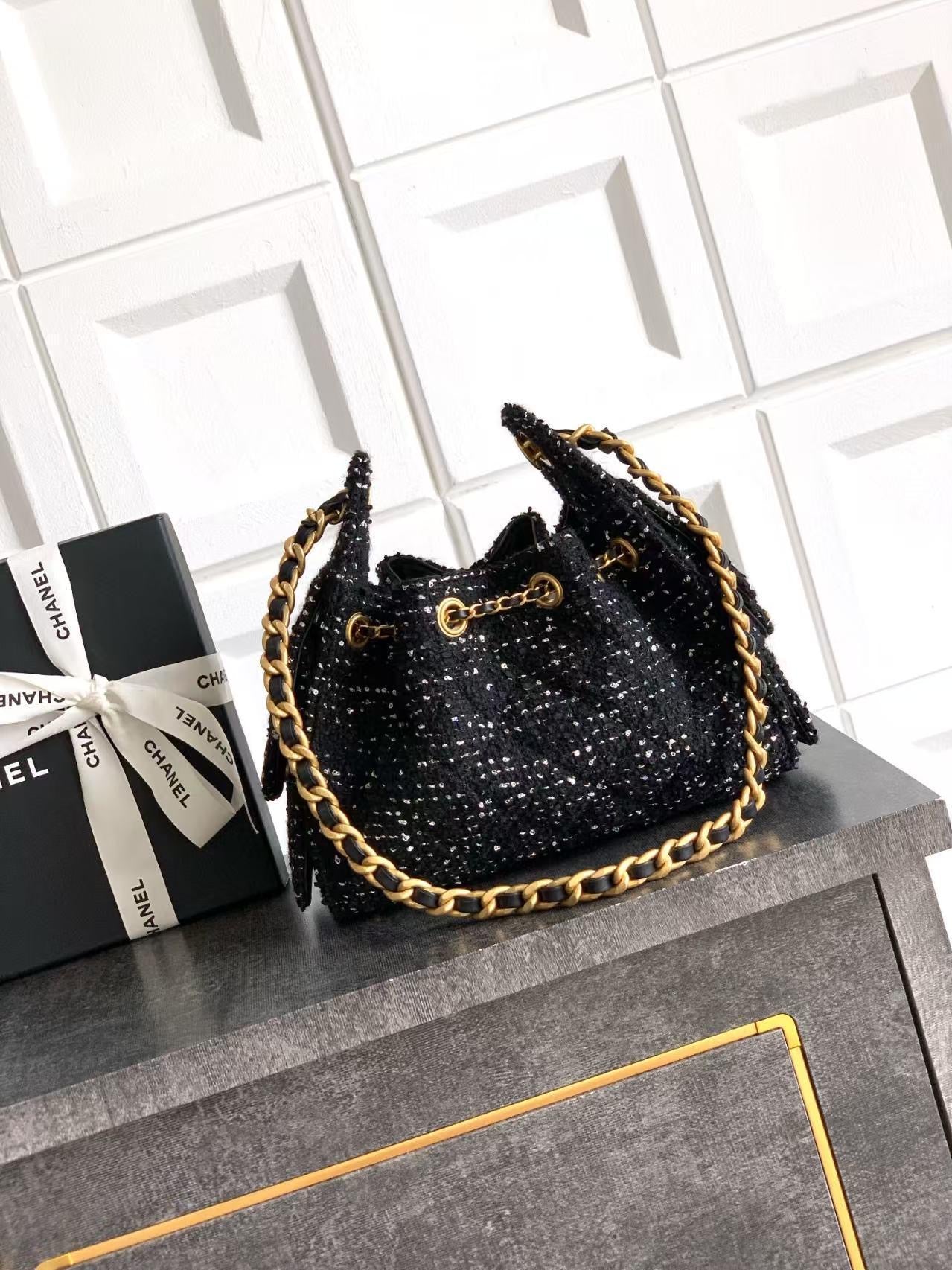 Chanel Shoulder Bag (VIP Quality)