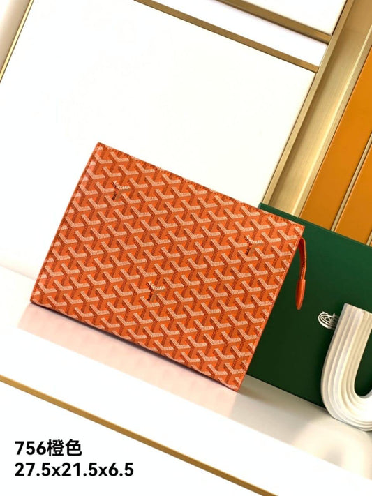 Goyard Clutch