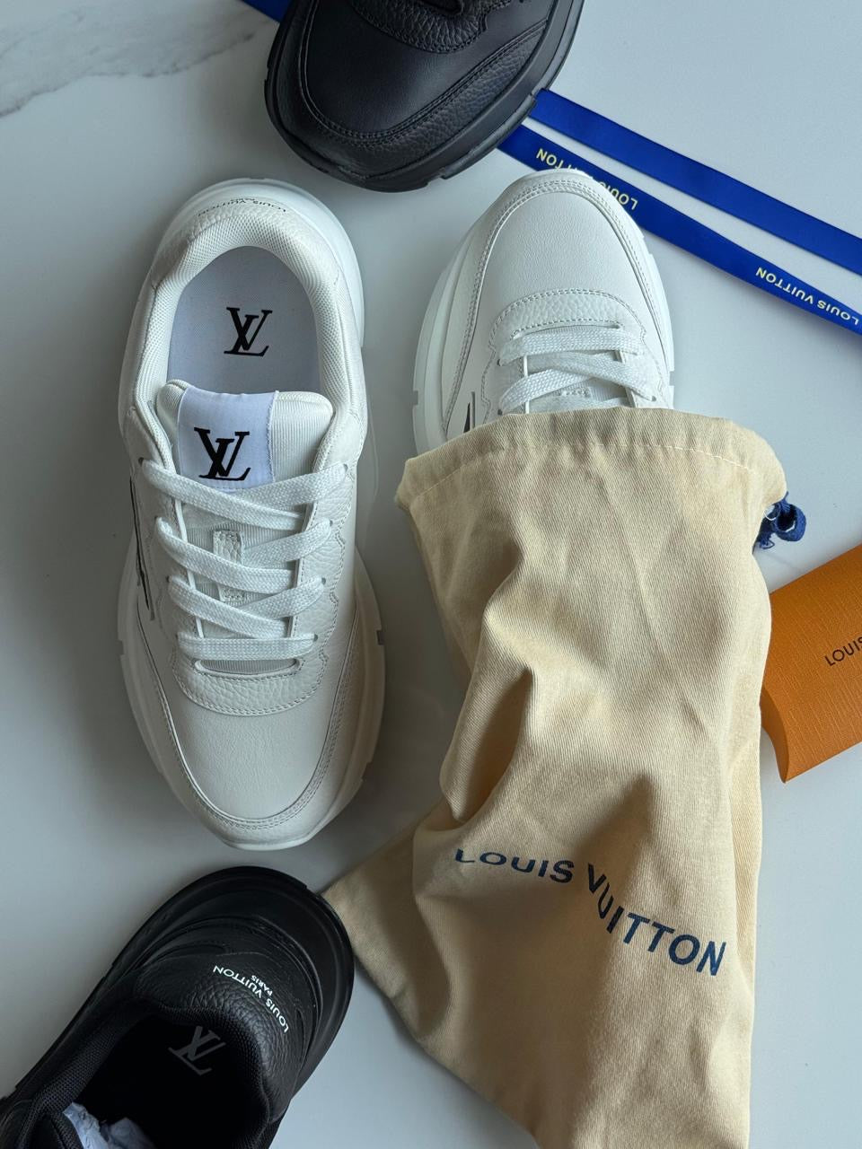 Louis Vuitton Sneakers