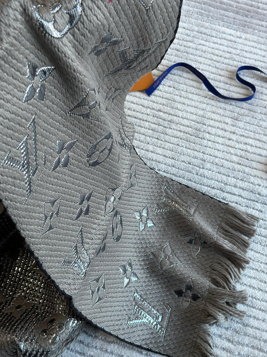 Louis Vuitton Unisex Scarf