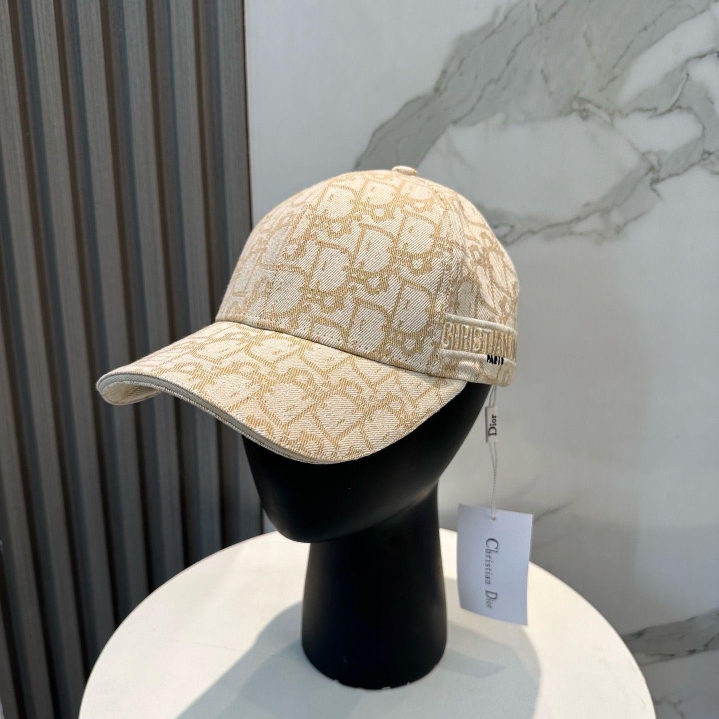 Dior Cap