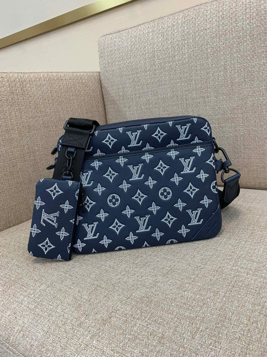 Louis Vuitton Messenger Bag