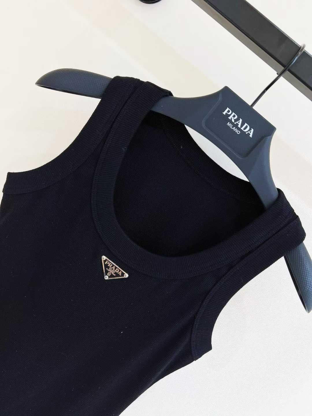Prada T-Shirt 2 colors