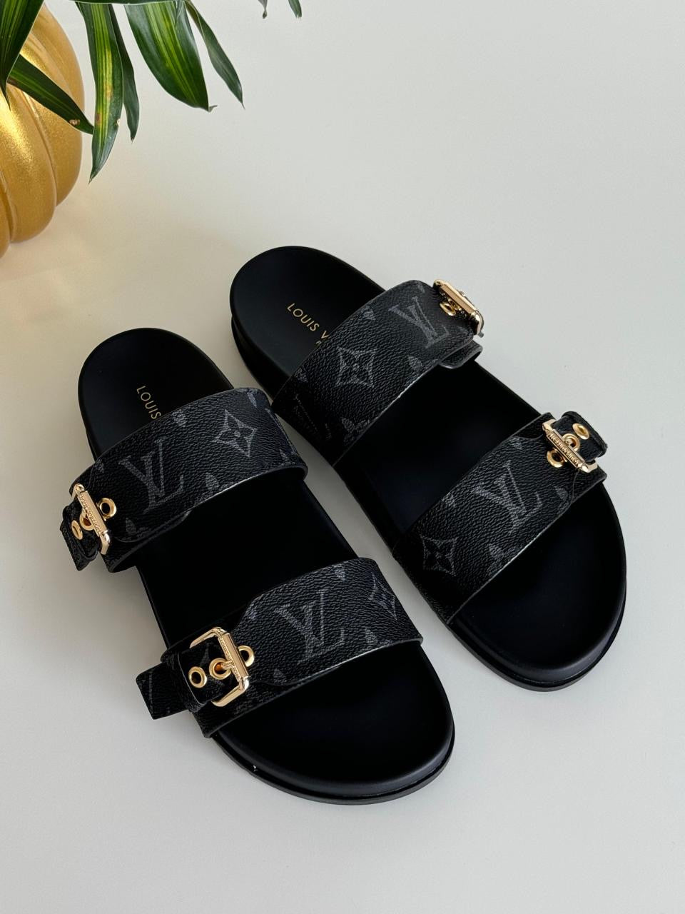 Louis Vuitton Slippers 4 Colors