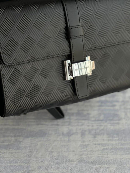 Mont Blanc Clutch