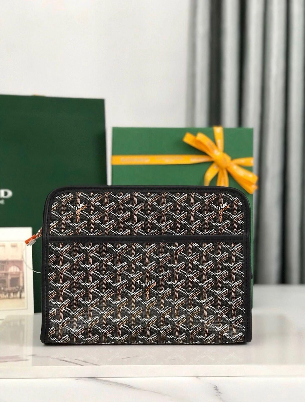 Goyard Clutch (VIP Quality)
