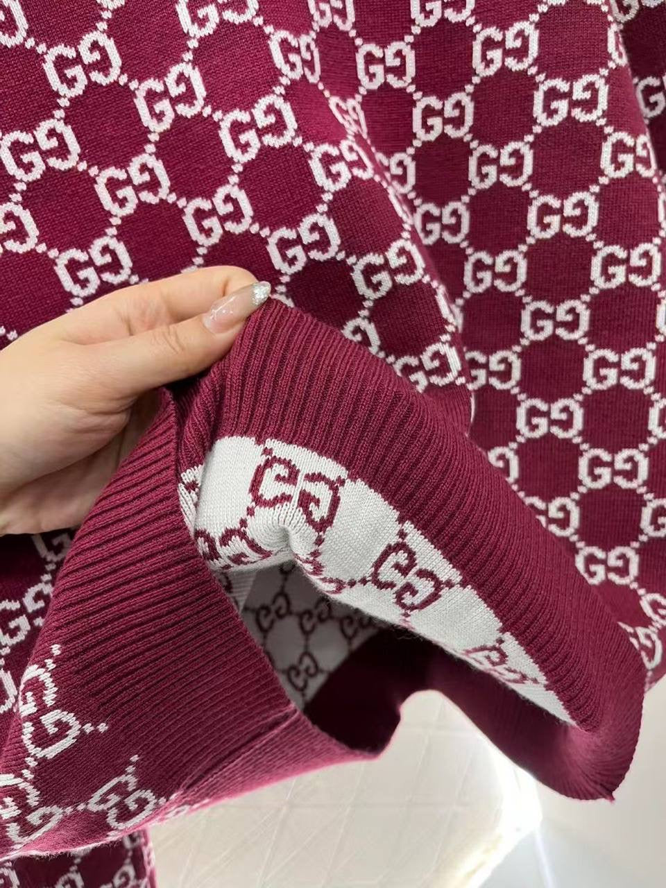 Gucci Sweaters