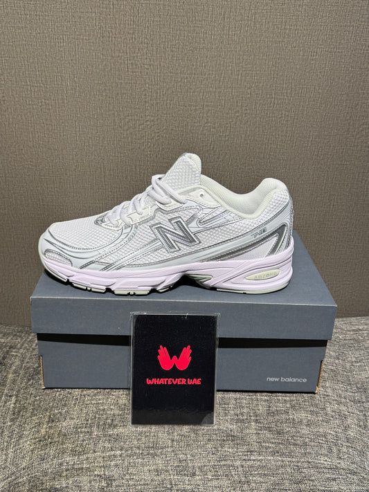 New Balance 740 White