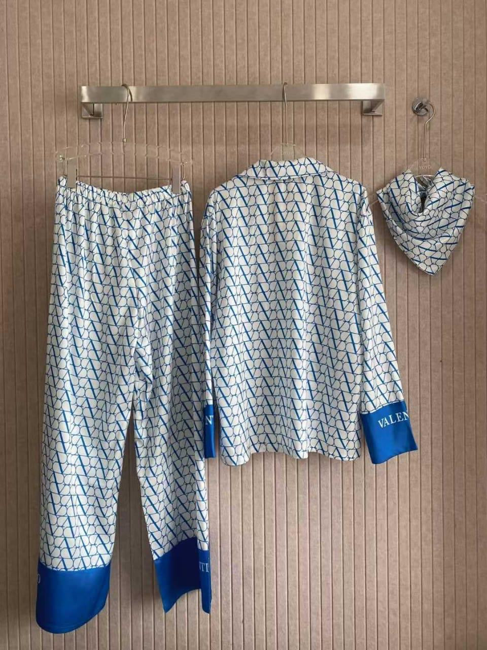 Valentino Set 2 colors